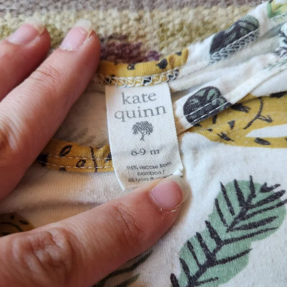 🌻5/$20🌻 Kate Quinn jungle footie pajamas - Picture 2 of 4